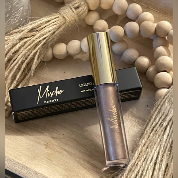 MISCHO BEAUTY Eyeshadow In Magnifique - Picture 8 of 8